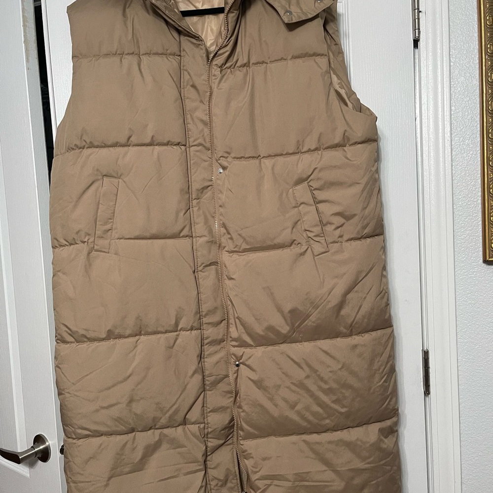 Woman’s full length vest NEW 2X